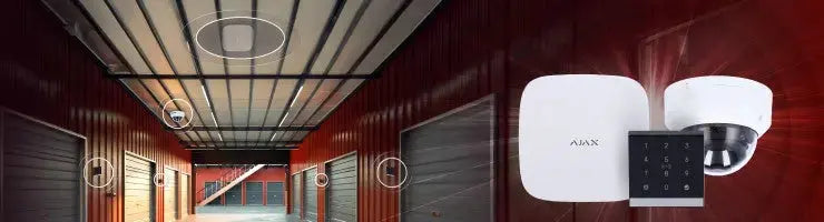 Couloir de garages rouges équipé de caméras de surveillance HD, alarme Ajax et clavier sécurisé